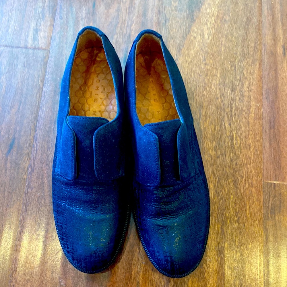 Chie Mihara. Designer shoe.  Navy size 37. Made in Spain, Owara Leather.